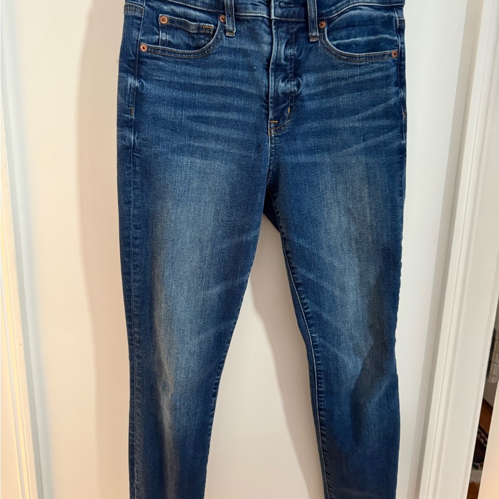 GAP Women's Dark Blue Skinny Jeans
